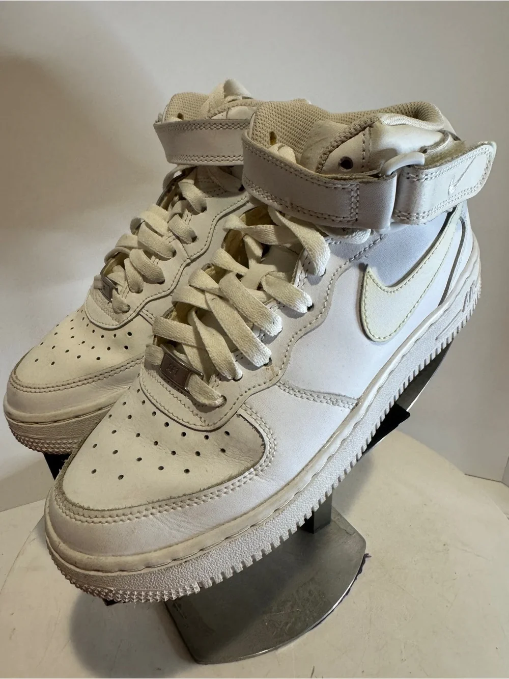 Nike Air Force 1 '08 Mid Top Shoes White Kids Size 5 youth